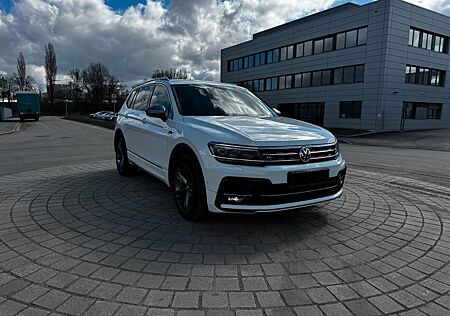 VW Tiguan Allspace Volkswagen 2.0 TDI SCR DSG R-Line 4MOTIO...