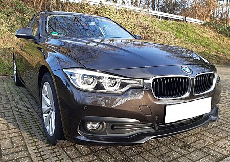 BMW 318d Touring Aut.~PANO~SPORTs~LED~NAVI~SHZ