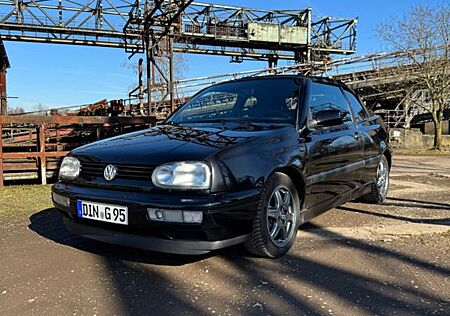 VW Golf Volkswagen 2.0 Cabriolet Highline (AGG) Automatik