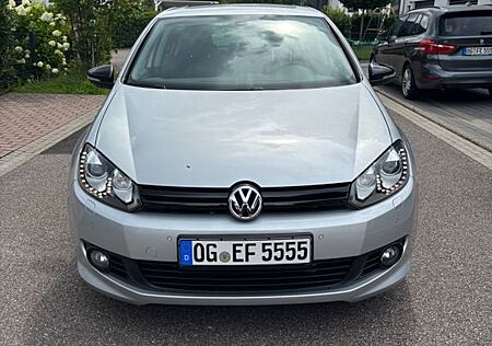 VW Golf Volkswagen 1.4 TSI 90 kW Highline Highline