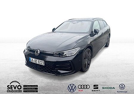 VW Passat Variant Volkswagen 1.5 TSI eHybrid DSG R-Line HEAD