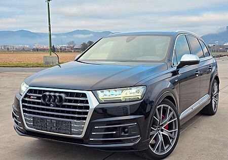 Audi SQ7 4.0 TDI 22" Carbon/Matrix/Pano/Allradlenkung