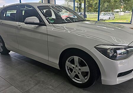 BMW 116i Lim. 5-trg.-Klimaanlage-PDC-Service Neu