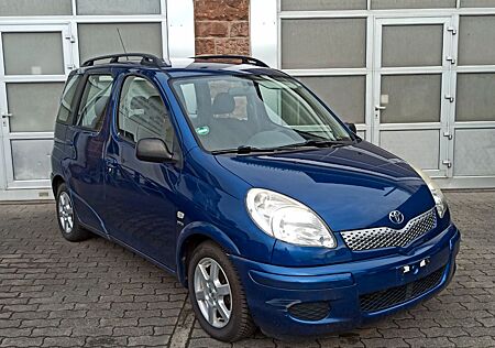 Toyota Yaris Verso 1.5 Sol