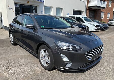 Ford Focus Lim. Cool & Connect 1.Hand Navi