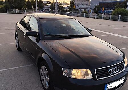 Audi A4 2.0 -
