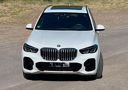 BMW X5 xDrive45e - Top Fahrzeug
