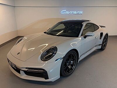 Porsche 992 Turbo 50
