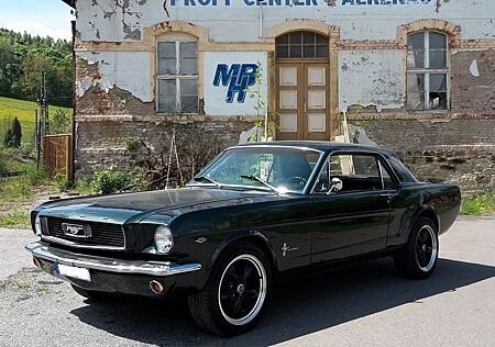 Ford Mustang Coupe V8 1966