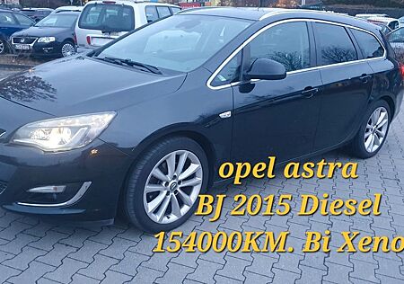 Opel Astra J Sports Tourer Exklusiv