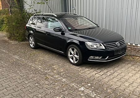 VW Passat Variant Volkswagen 2.0 BlueTDI DSG Highline Vari...