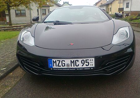 McLaren MP4-12C 3.8 V8 -