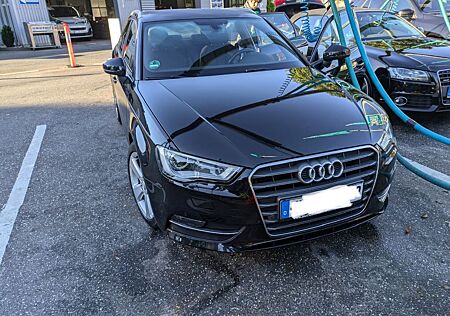 Audi A3 1.4 TFSI S tronic Ambiente Sportback Ambiente