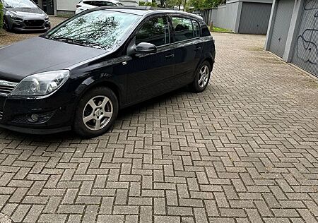 Opel Astra 1.6 Ecotec 85kW -