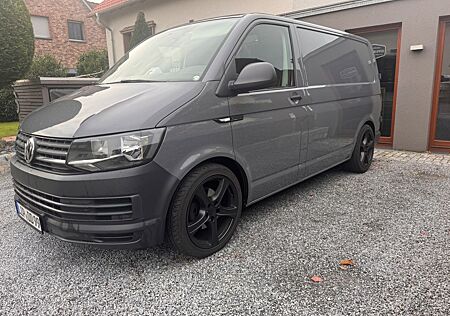 VW T6 Transporter Volkswagen , 19 Zoll, super Optik/Zustand.