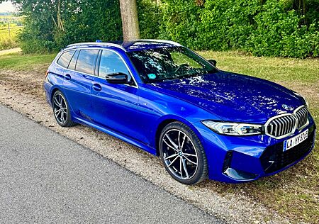 BMW 318i Touring Auto -