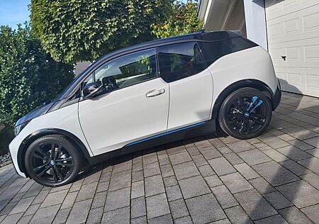 BMW i3s Top-Ausstatt. Folge-Gewährleist. bis 5.10.25