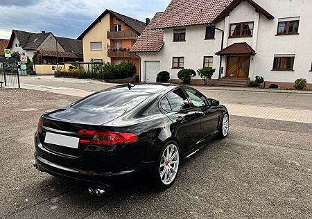 Jaguar XF 3.0 L V6 Kompressor AWD -