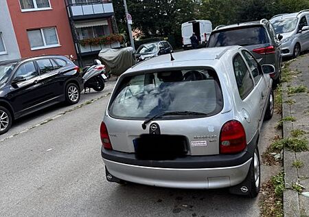 Opel Corsa 1.2 16V VIVA VIVA