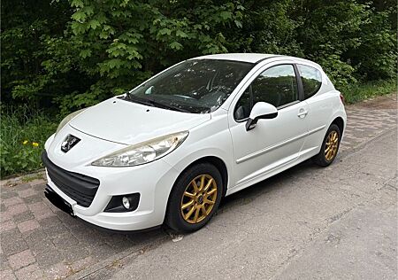Peugeot 207 Filou 75 Filou