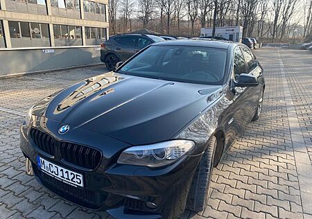BMW 528i -
