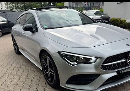 Mercedes-Benz CLA 200 Shooting Brake - AMG Line