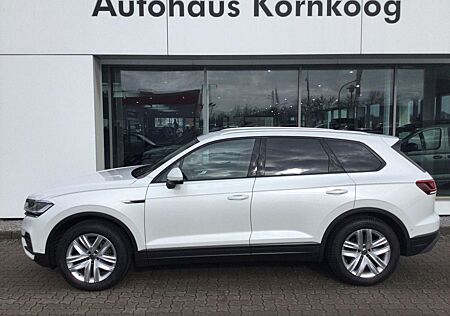 VW Touareg Volkswagen 3.0 V6 TDI 4Motion Luftfederung AHK