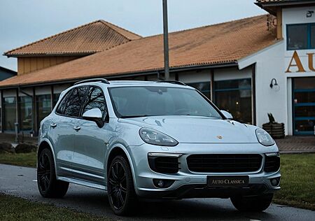 Porsche Cayenne S E-Hybrid