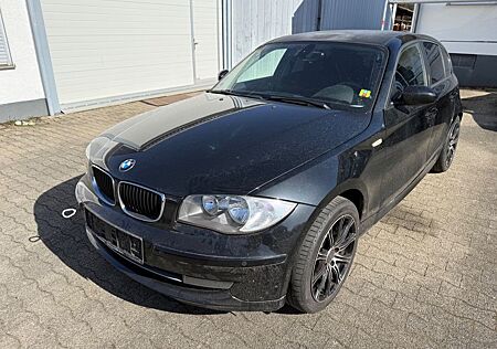 BMW 120d *NAVI*TEMPOMAT*