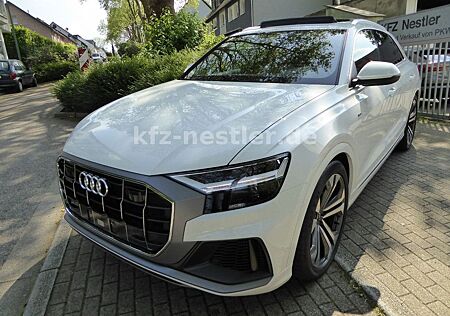 Audi Q8 55 TFSI S Line/Pano/LederBeige/ACC/AHK/22Zoll