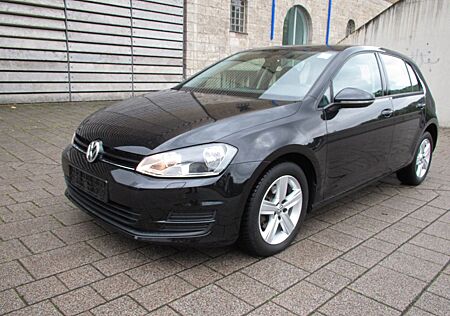 VW Golf Volkswagen VII Lim. Comfortline BMT Klima Alu Navi PDC