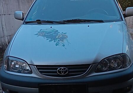 Toyota Avensis 1.8 VVT-i -