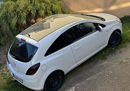 Opel Corsa 1.2 Twinport Color Edition Color Edition
