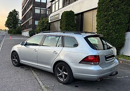 VW Golf Volkswagen 1.2 TSI Trendline Variant Trendline
