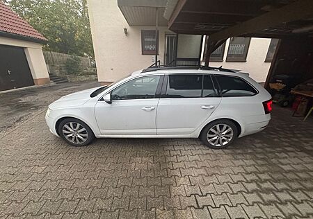 Skoda Octavia 2.0 TDI DSG Combi LED Pannorama AHK