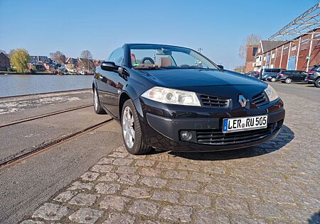 Renault Megane Coupé-Cabriolet Dynamique 2.0 16V Dyn...
