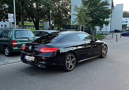 Mercedes-Benz C 300 Coupé AMG PAKET + NIGHT PAKET