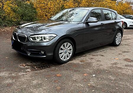 BMW 116d Advantage *SHZ*Navi*LED