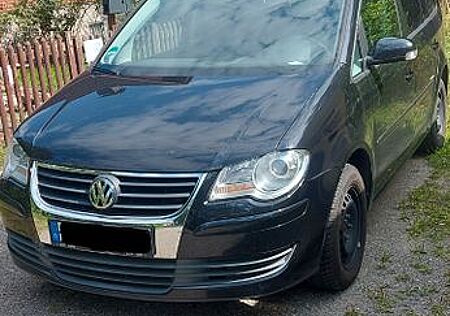 VW Touran Volkswagen 1.4 TSI 103kW DSG -United TÜV bis 05/2027