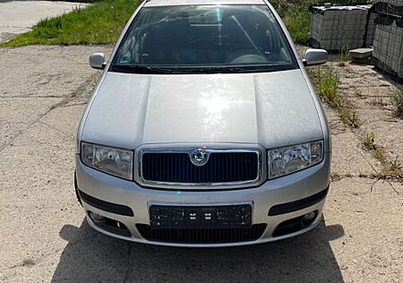 Skoda Fabia Combi 1.4 16V 55 kW Ambiente Ambiente
