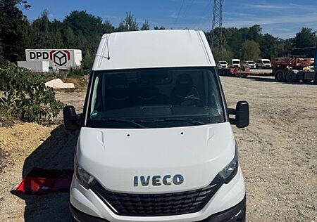 IVECO Daily 35S16V