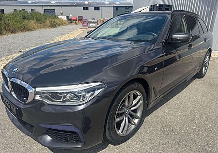 BMW 520 d M-Sport *LED*SITZHEIZUNG*KAMERA*LED*HEAD-U