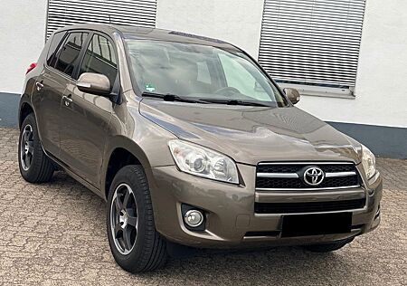 Toyota RAV 4 2,0-l-Valvematic 4x4 Sol Multidrive S *TOP