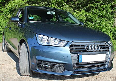 Audi A1 1.0 TFSI ultra 60kW sport Sportback*NAV*SHZ