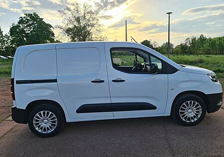 Toyota Pro Ace Proace City 1,5-l-D-4D 75kW L1 Meister