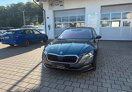 Skoda Octavia Lim. First Edition+Virtual Ta.+LED+Leder