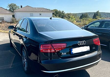 Audi A8 3.0 TDI tiptronic Quattro