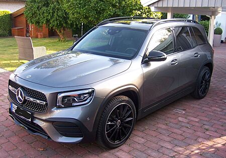 Mercedes-Benz GLB 200 AMG Night-Line Pano Kamera Alu Garantie