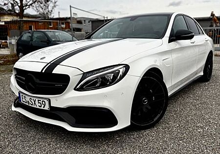 Mercedes-Benz C 63 AMG Lim. Performance AGA/Kamera/Ambiente