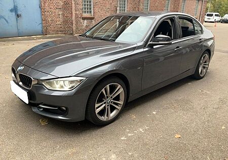 BMW 320i EU6/NAVI/ALU/NAVI/LED/ALU/WENIG KM